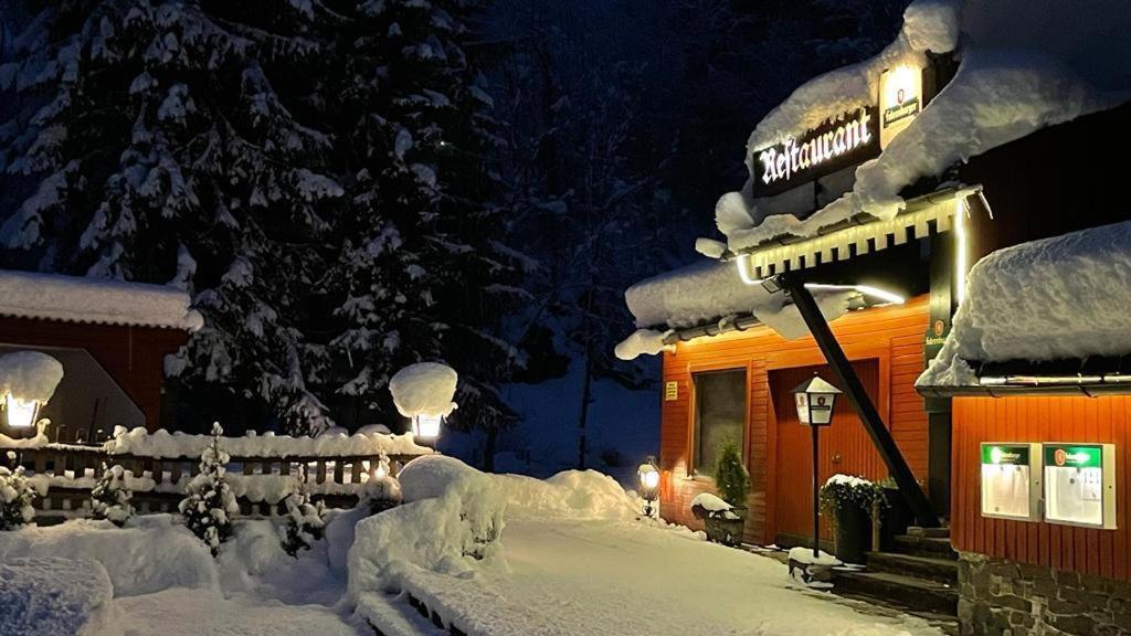 Gasthof Paluda - Pizzeria Dalaas Εξωτερικό φωτογραφία
